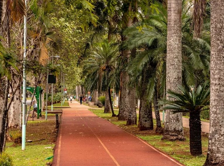 Foz do Iguaçu é a maior economia do Oeste do Paraná e 59ª no ranking do PIB nacional
